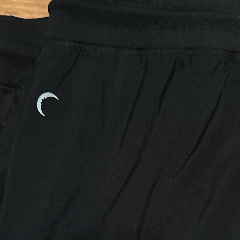 Zyia Active Peak Zipper Joggers-size small with Ankle Zip - Picture 4 of 4